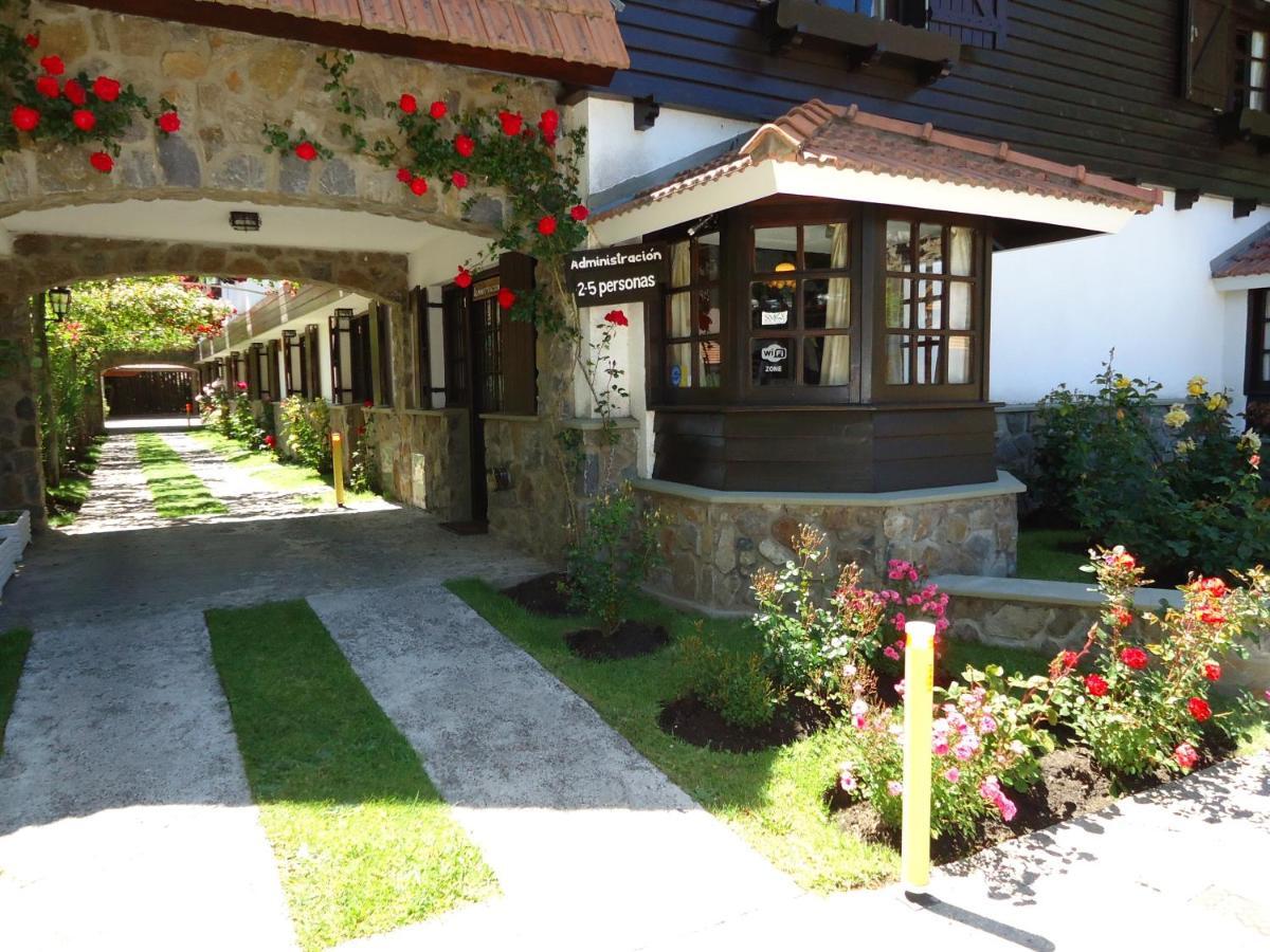 Apart Rose Garden Сан-Мартін-де-лос-Андес Екстер'єр фото